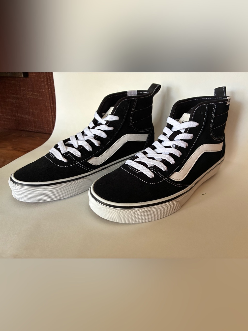 Vans Ashwood Hi Decon Black White Women’s 9.5 Suede Canvas High Top New